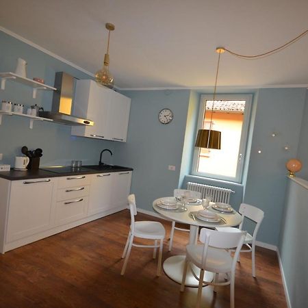 Вілла Varennahouse Aston Apt Екстер'єр фото