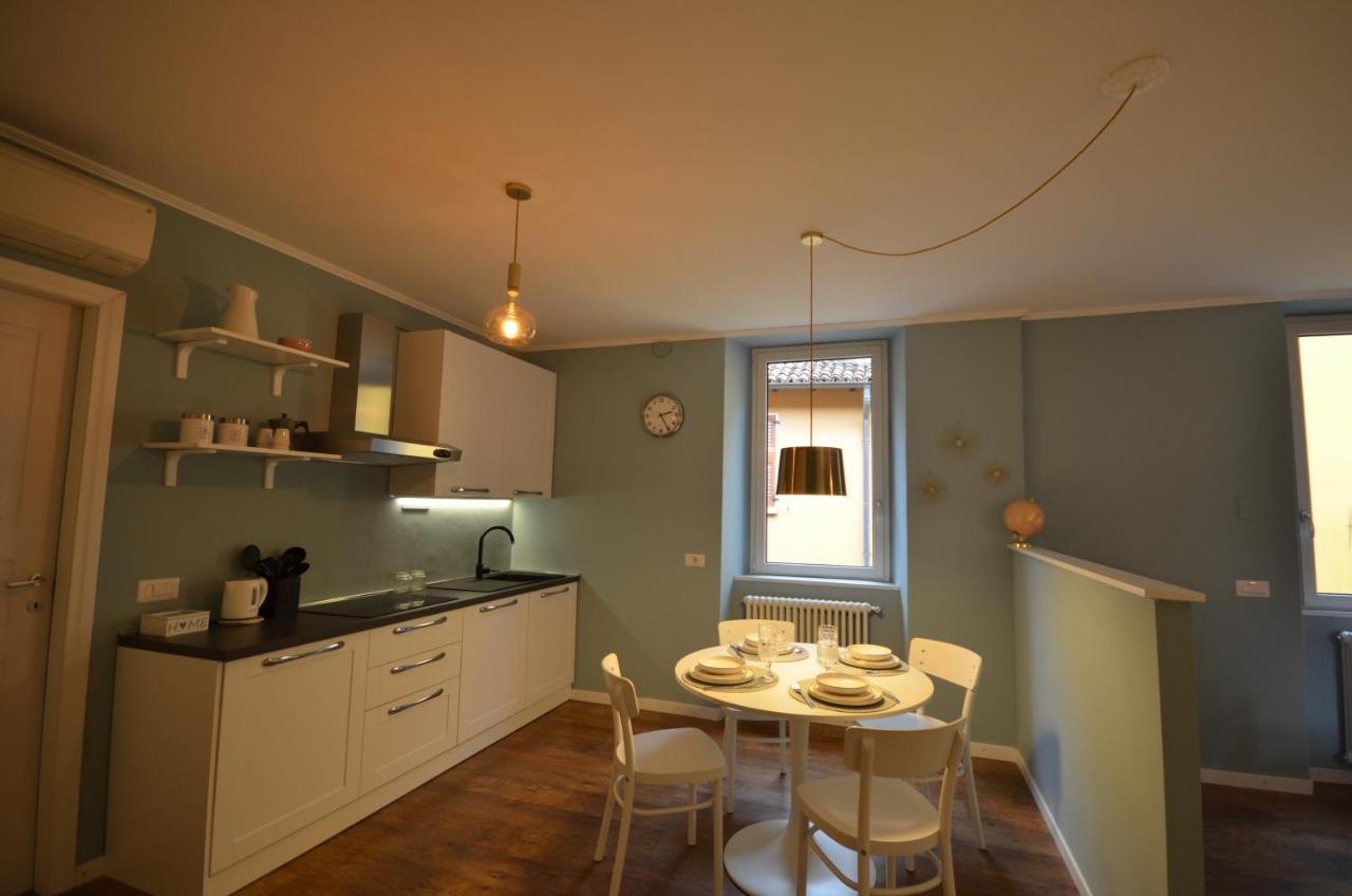 Вілла Varennahouse Aston Apt Екстер'єр фото