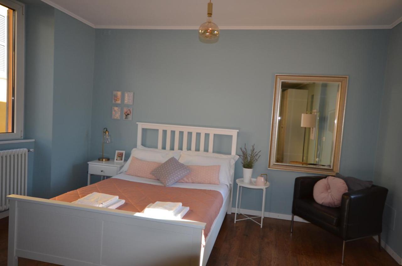 Вілла Varennahouse Aston Apt Екстер'єр фото
